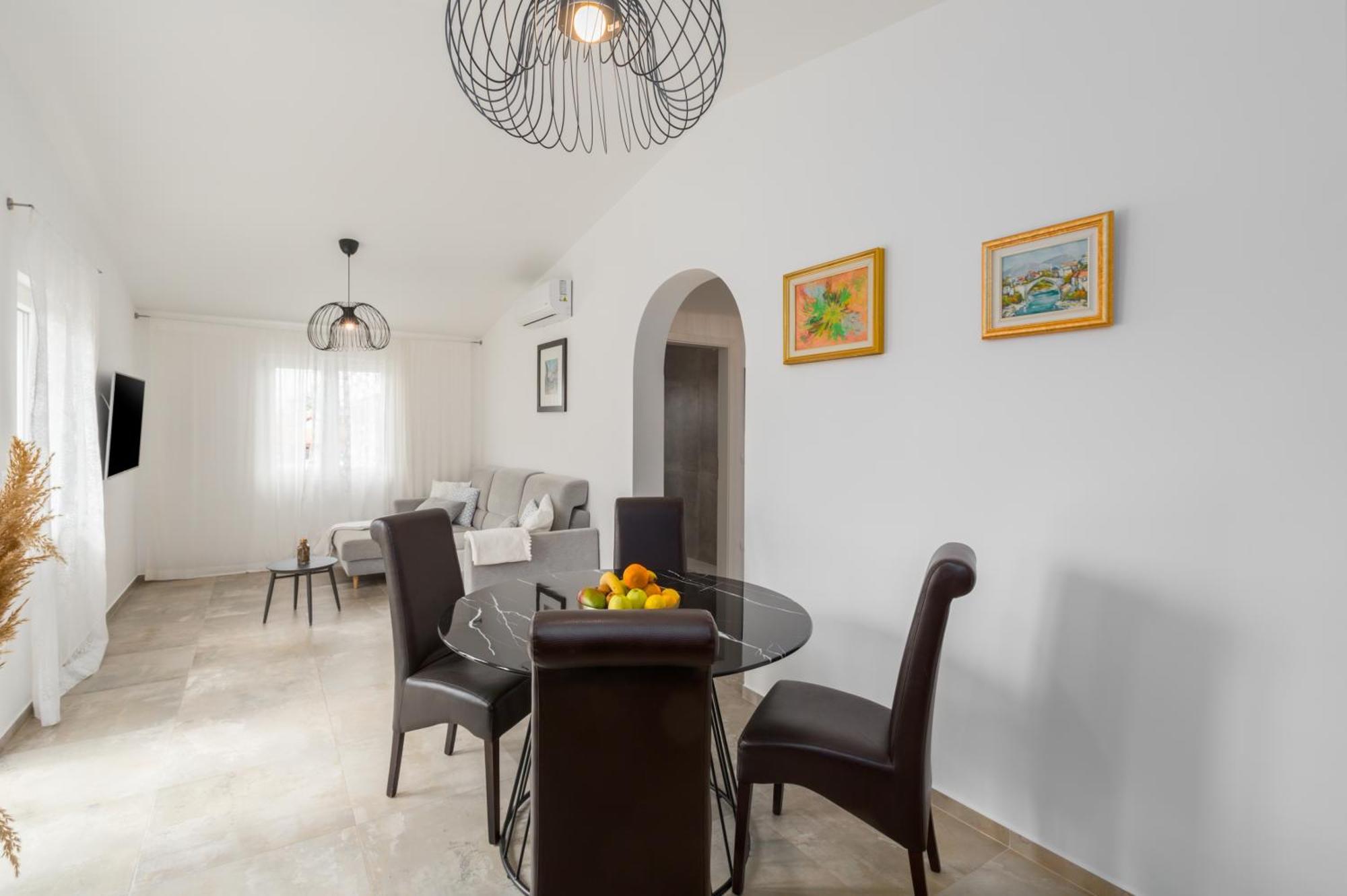 Apartment Zomzi